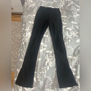 Boot leg Zara ribbed legging/pant